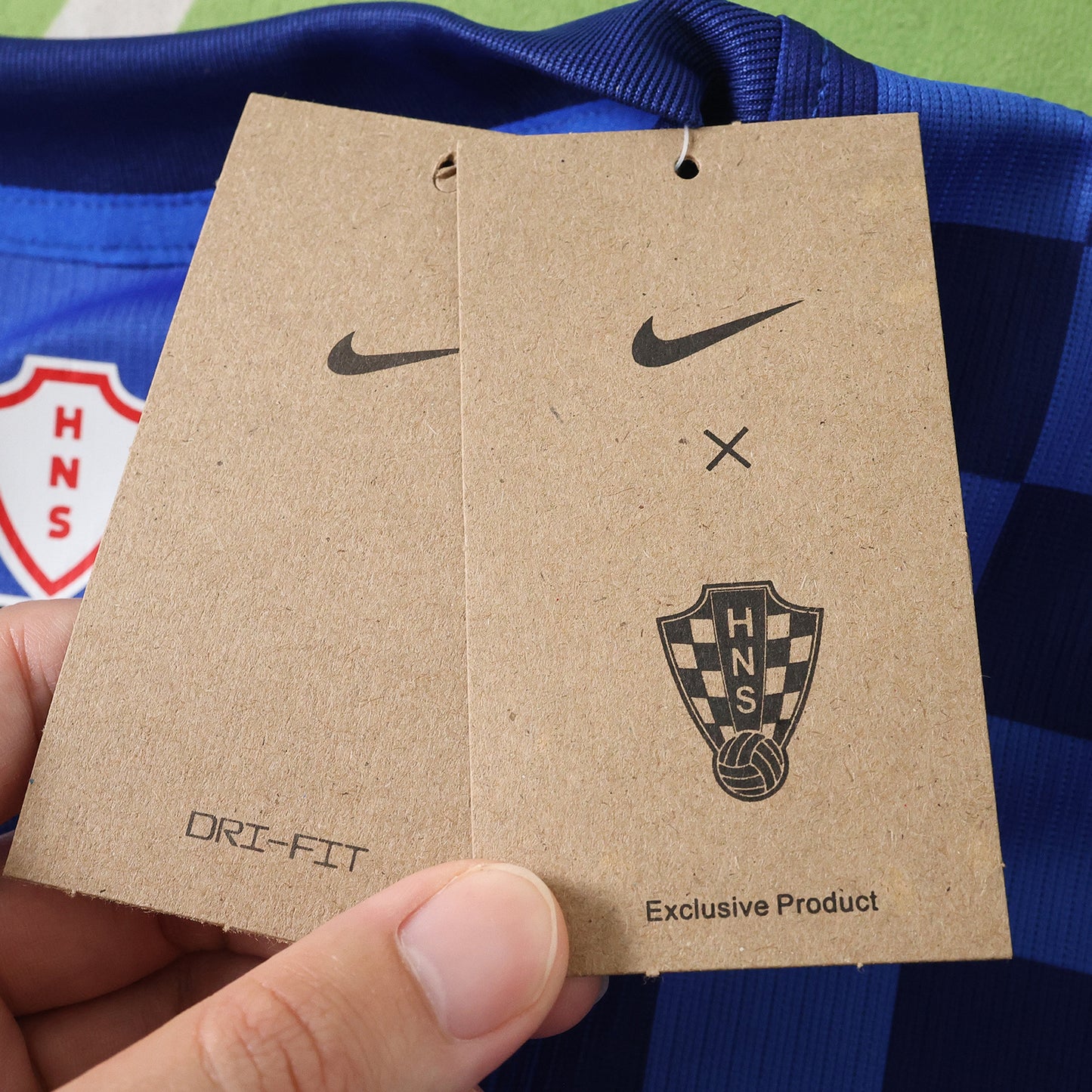 Camiseta Oficial Croacia Mundial 2026 Visitante Fan Version