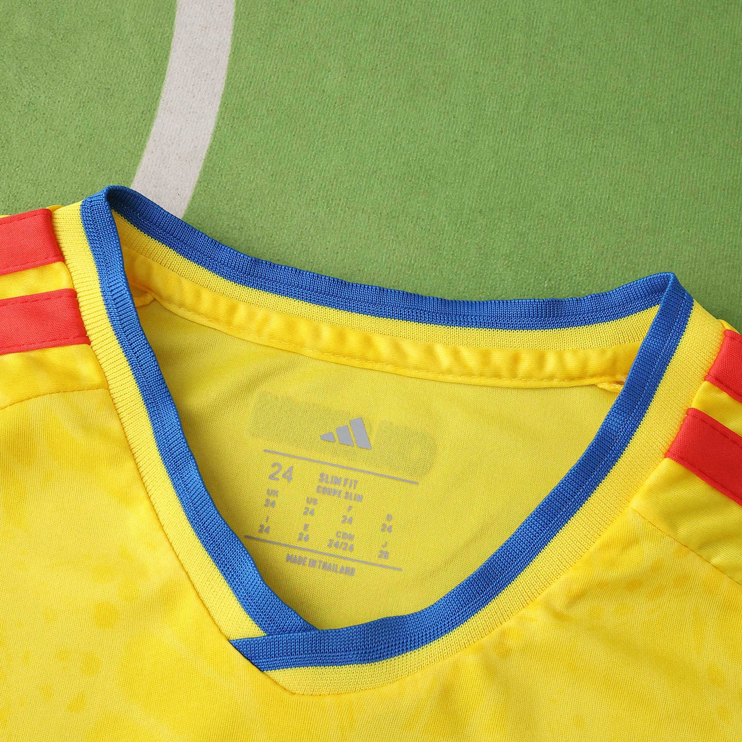 Camiseta Oficial Colombia Mundial 2026 Local Fan Version