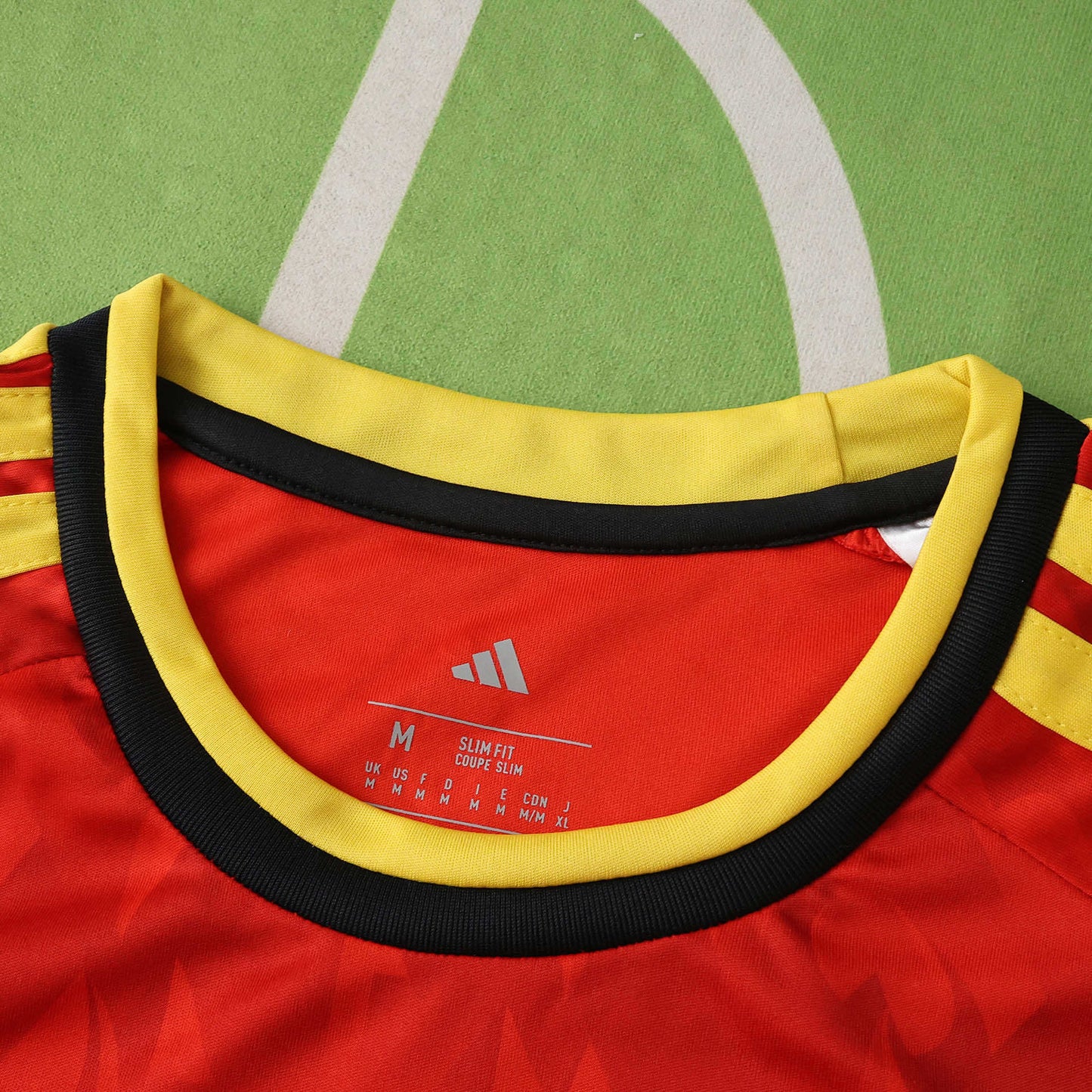 Camiseta Oficial Bélgica Mundial 2026 Local Fan Version