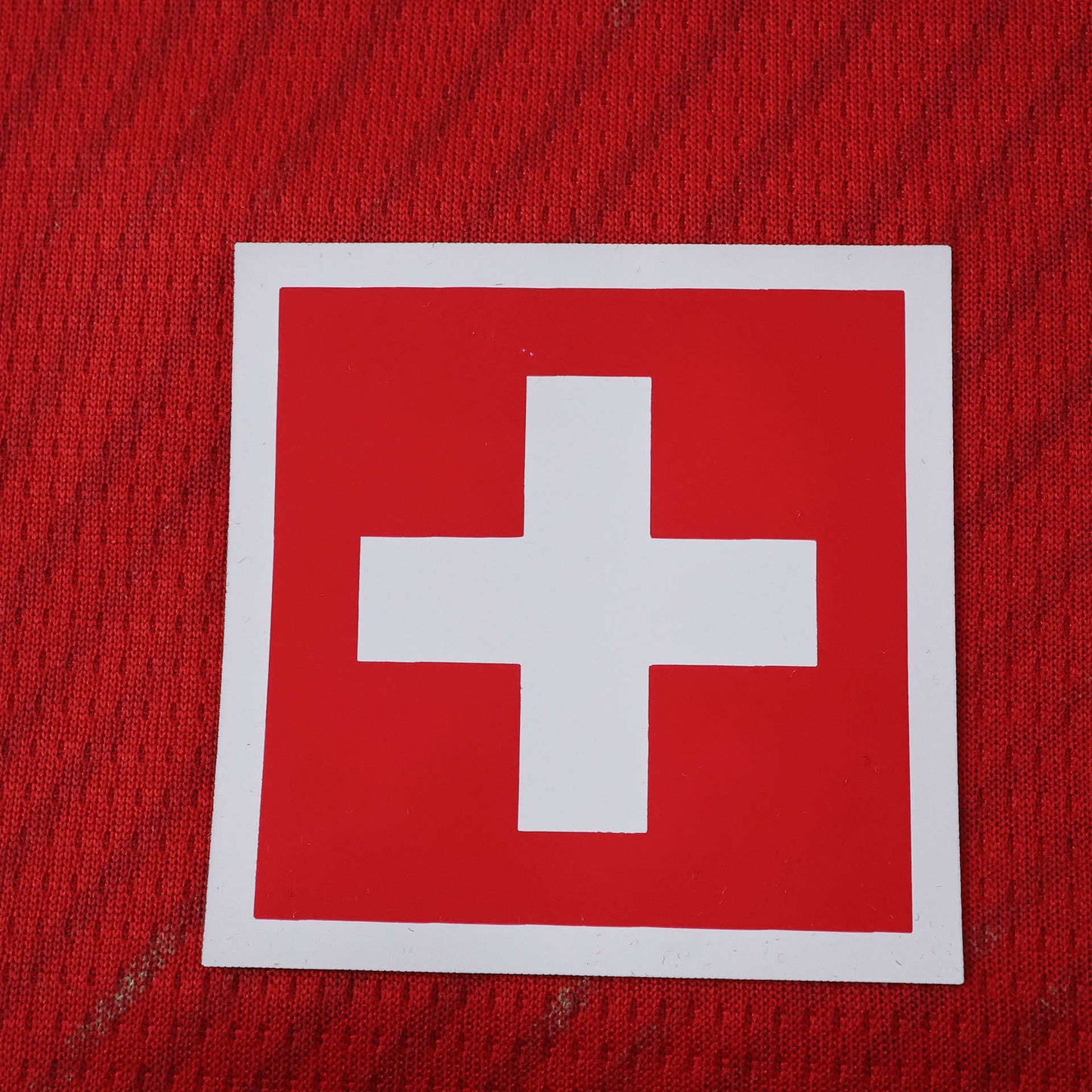 Camiseta Oficial Suiza Mundial 2026 Local Fan Version